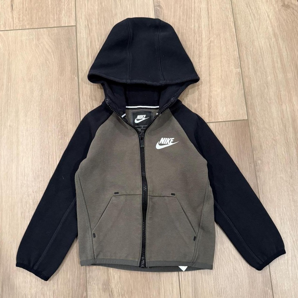 Nike Tech kids full zip-up hoodie sportswear olive green & black size 2T